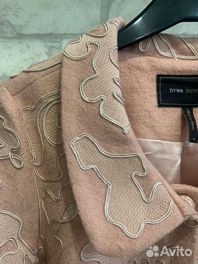Пальто новое Dywa Duyiwuai 44-46
