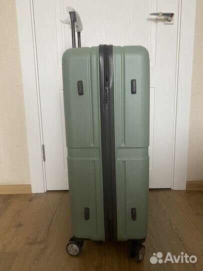 Чемодан на колесах бу большой