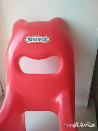 Стульчик детский пластмассовый 