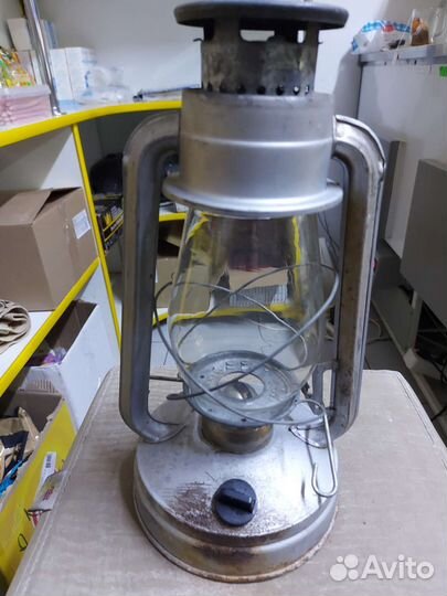 Керосиновая лампа