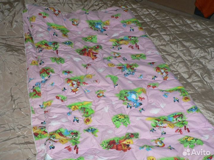 Одеяло верблюжье в детскую кроватку