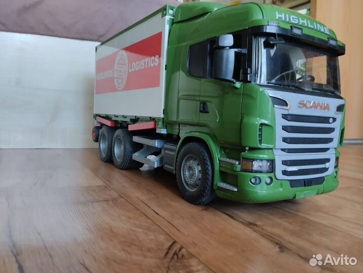 Скания брудер