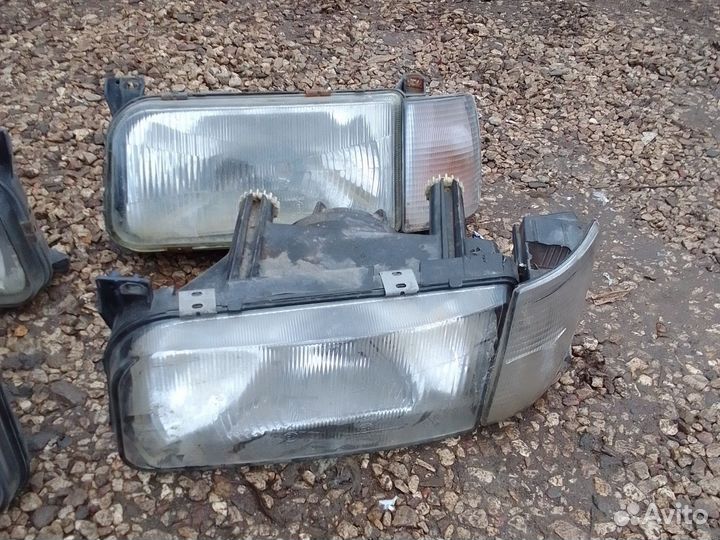 Фара левая правая VW Passat B3