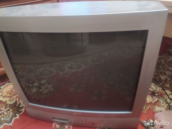 Продам телевизор бу