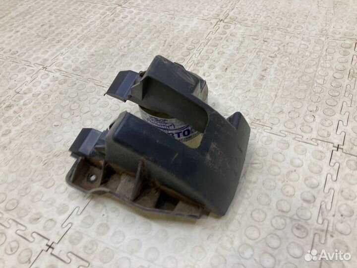 Кронштейн бампера задний правый Лада Ларгус 2012