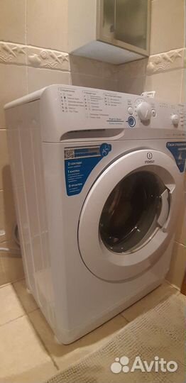 Стиральная машина автомат Indesit nwsb 61051