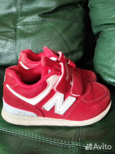 Кроссовки для девочки