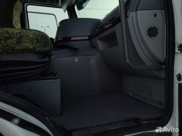 Автобетоносмеситель Howo ZZ5407GJBS3267E, 2021