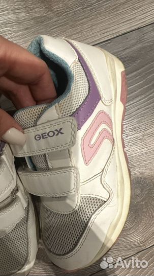 Кроссовки для девочки 30 размер