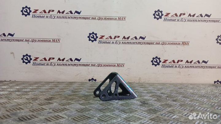 Кронштейн амортизатора правый Man Tga Tgs