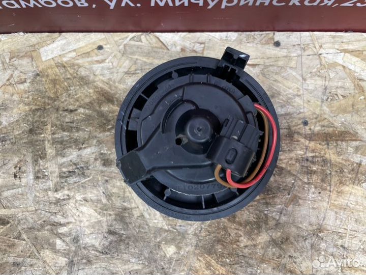 Мотор печки Renault Duster