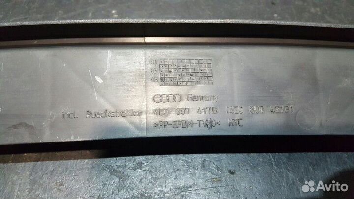 Накладка заднего бампера Audi S8 D3 BSM 2006