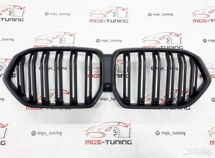 Решетка в BMW Х6 G06 стиль Х6М Черный мат