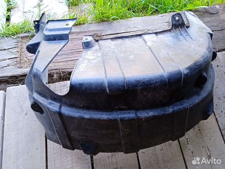 Suzuki SX4 2006-2013 Локер задний правый