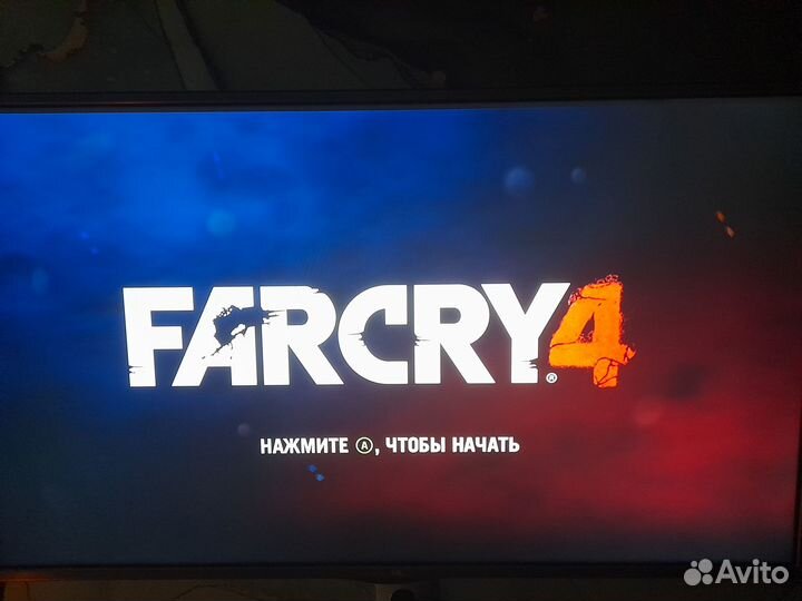 Xbox 360 Slim 250гб (freebооt) + 35 игр