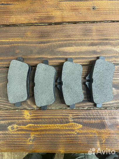 Тормозные колодки Hi-Q SP1909 Sangsin