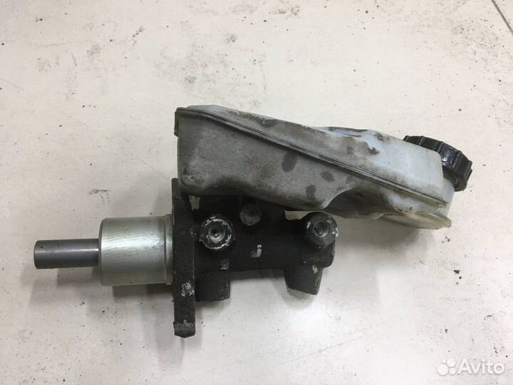 Главный тормозной цилиндр Ford Focus