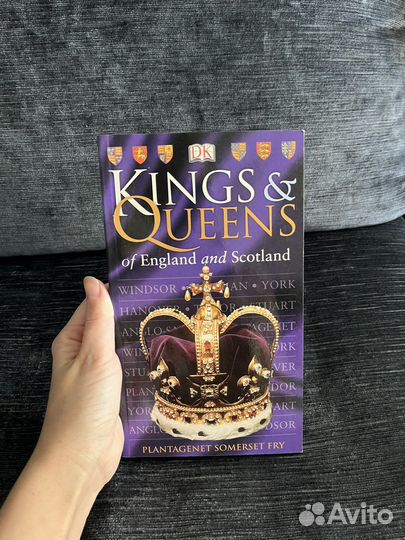 Kings queens и five gold rings книги