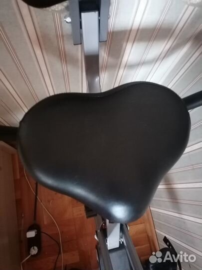 Домашний складной велотренажер