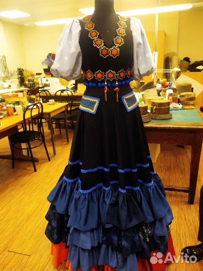 Индивидуальный пошив. Театральный женский костюм