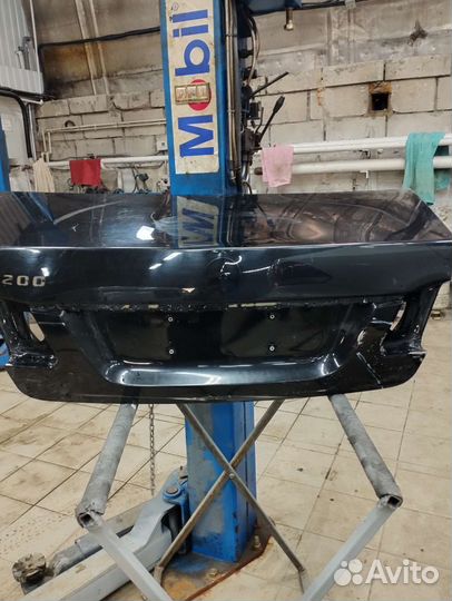 Крышка багажника mersedes 212