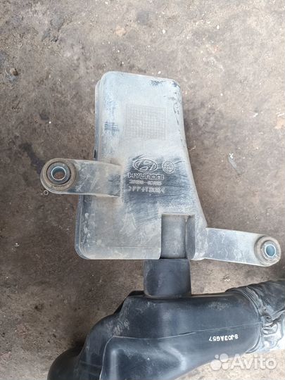 Резонатор воздушного фильтра Hyundai Getz 2008