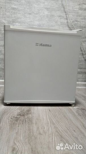 Мини барный холодильник