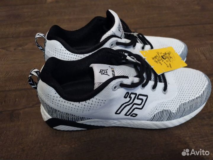 Кроссовки мужские Onemix