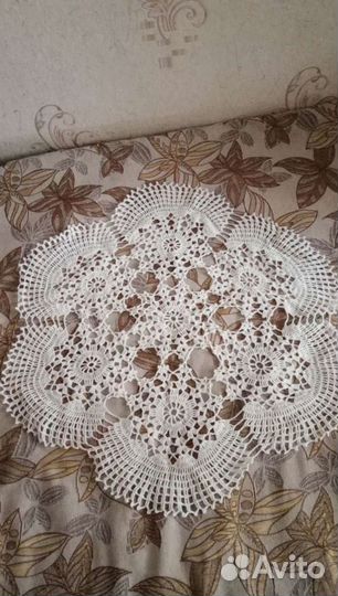 Салфетка вязанная крючком
