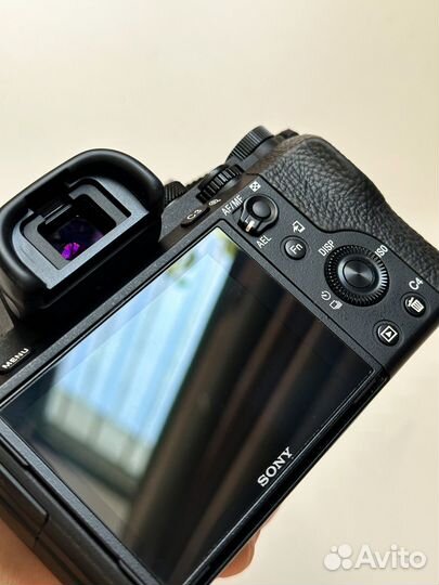 Sony alpha 7 ii body