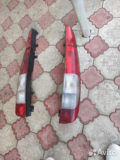 Стекло на Мерседес Вито 639