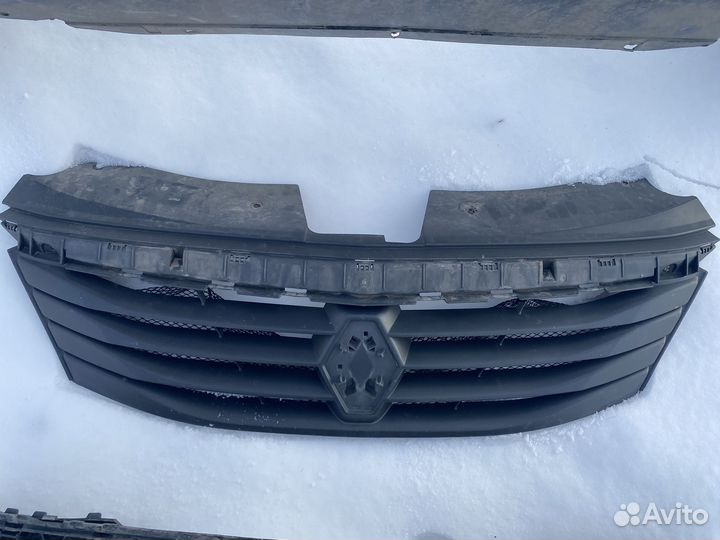 Бампер передний Renault logan 1
