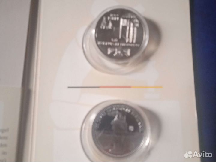 Монета +настольная медаль