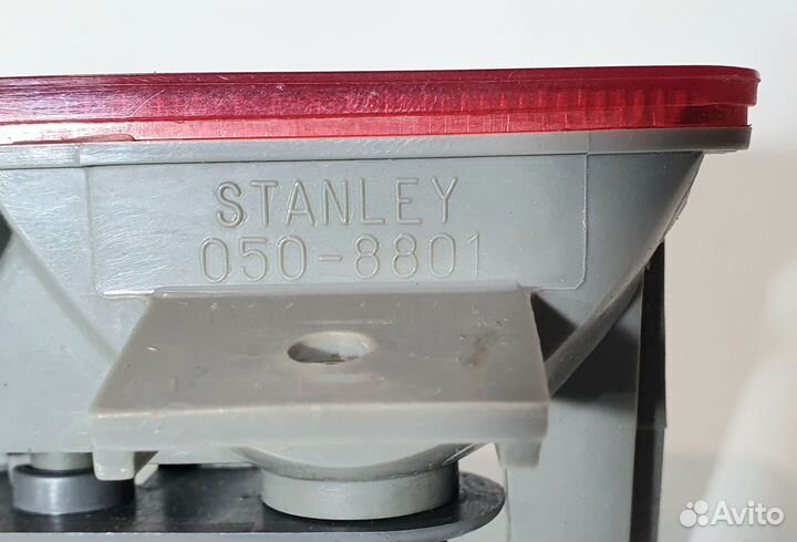 Дополнительный стоп сигнал Mitsubishi Pajero 2