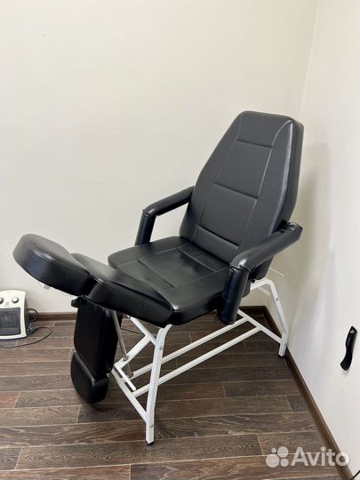 Педикюрное кресло