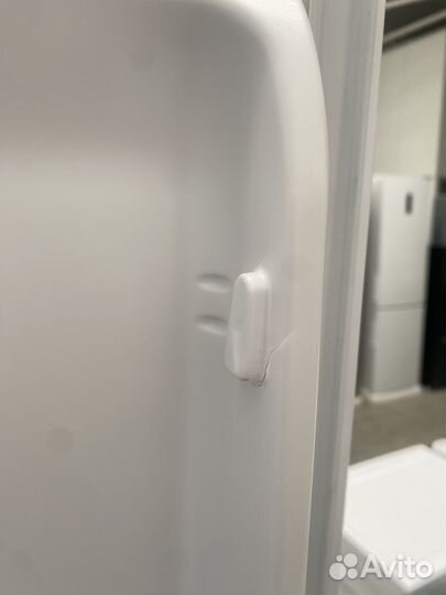 Холодильник Indesit ITR 5180 W 2-хкамерн. белый