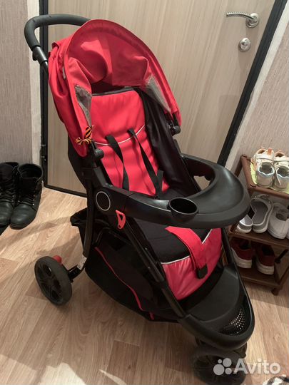 Прогулочная коляска