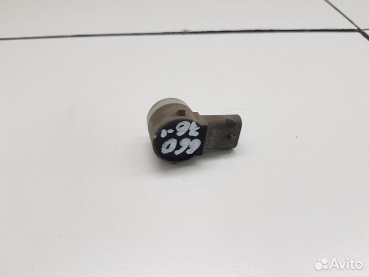 Датчик парковки (Geely Coolray)