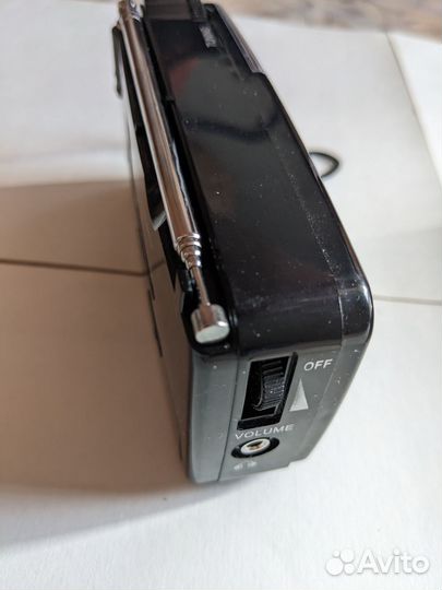 Карманный радио приемник с MP3 плеером
