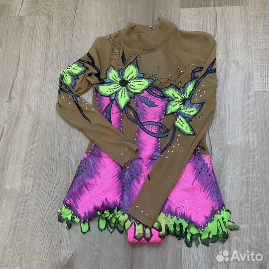 Купальник для художественной гимнастики