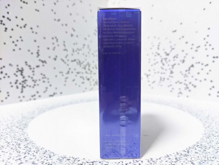 Escentric Molecules Molecule 01 + Iris