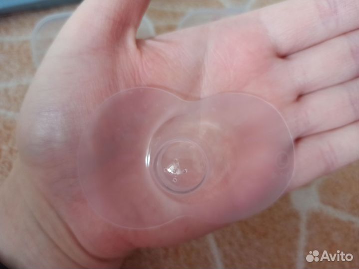 Накладки на грудь