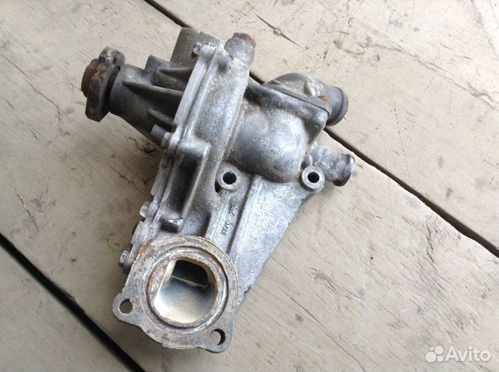 Помпа Ауди Фольксваген разборка