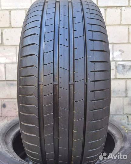 Pirelli P Zero 235/55 R19 99W