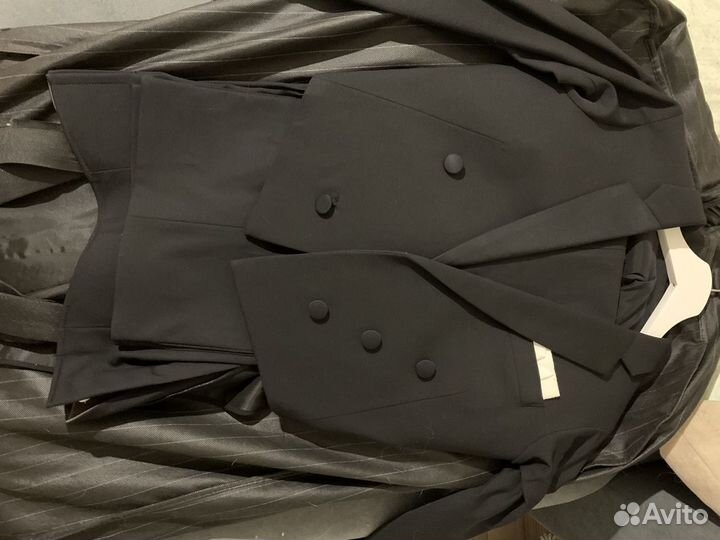 Латина и Стандарт юниоры (бальные танцы)