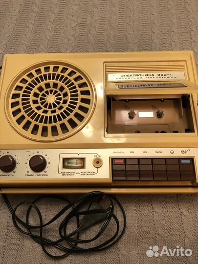 Магнитофон электроника 302 1 рабочий