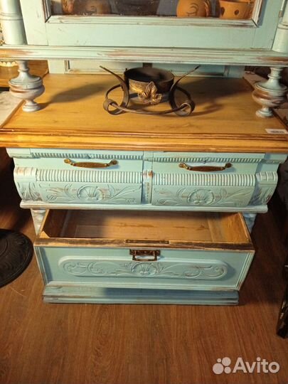 Антикварный буфет