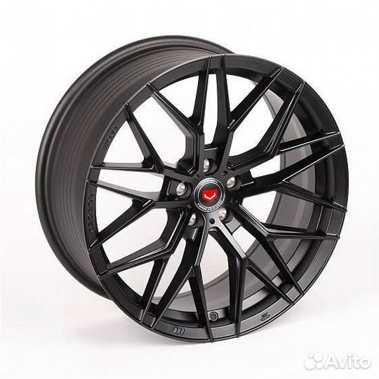 Литые диски R18 5x105 в стиле vossen