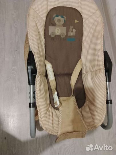 Шезлонг детский