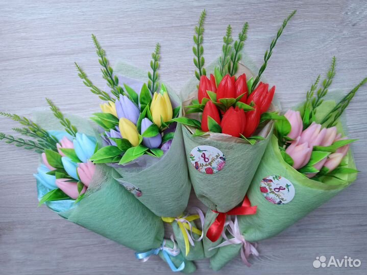 Букет в руку на 8 марта